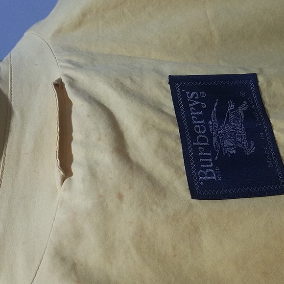 Burberry Vintage Jacket - Picture 15 of 16